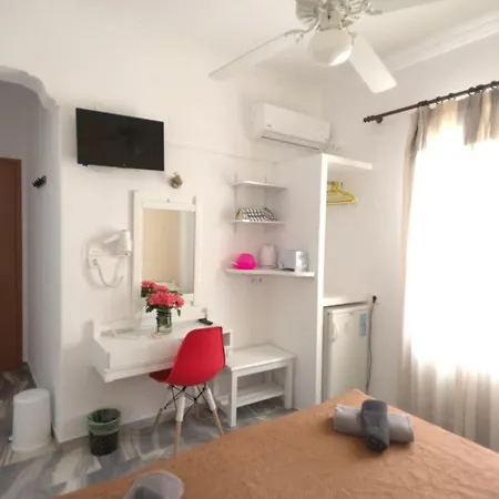 Marisa 2* Parikia (Paros)