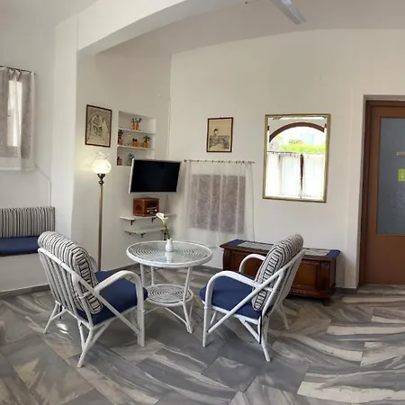 Marisa Guest house 2*