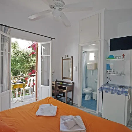 Marisa Parikia (Paros)