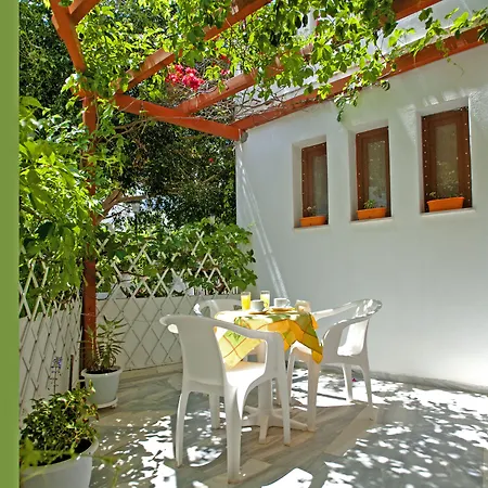 Marisa Parikia (Paros)