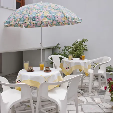 Marisa Guest house